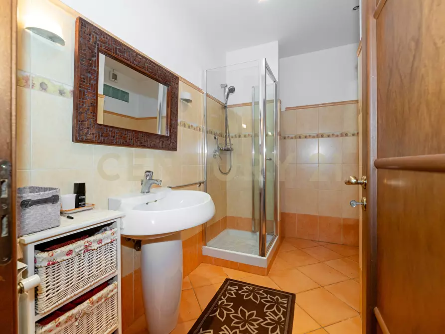 Immagine 67 di Villa in vendita  in Via Alcaloro Petrone 47 a Viagrande