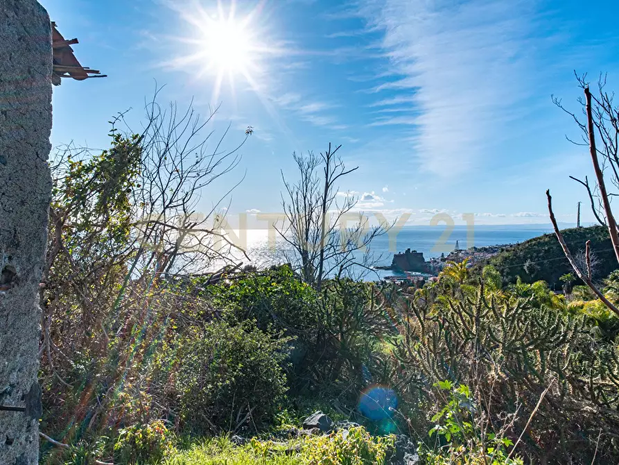 Immagine 20 di Terreno agricolo in vendita  in Via Vampolieri a Aci Castello