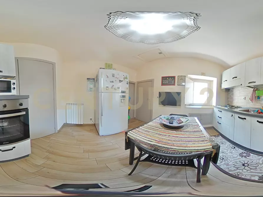 Immagine 55 di Pentalocale in vendita  in Via Recupero 38 a Catania