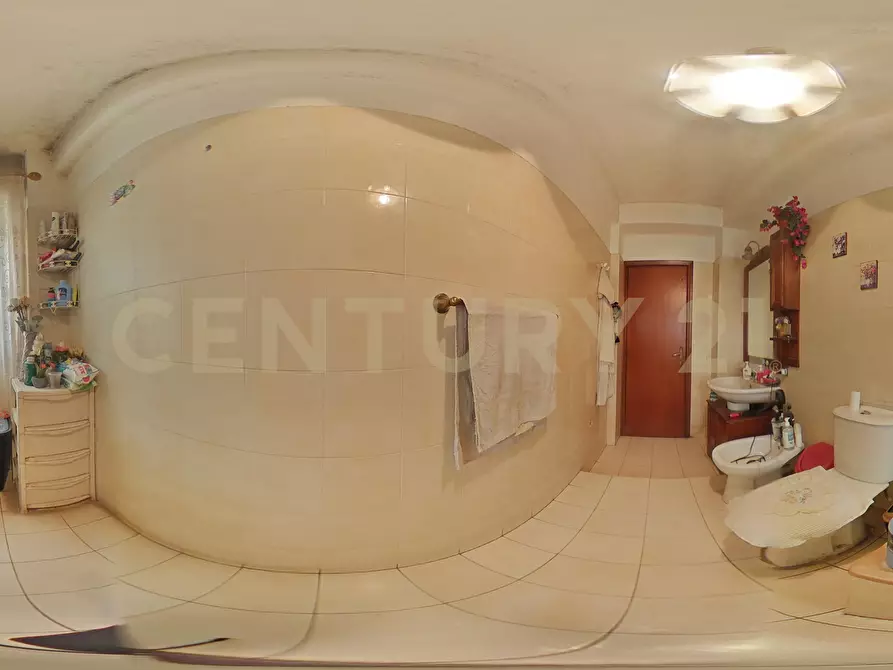 Immagine 43 di Trilocale in vendita  in VIA IDRIA 37 a Tremestieri Etneo