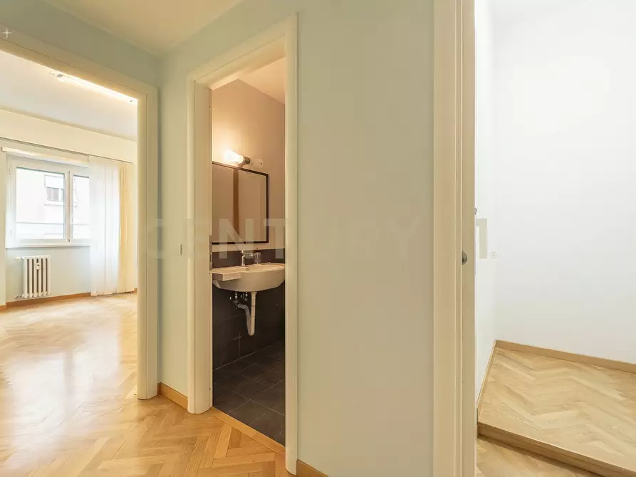 Immagine 14 di Pentalocale in affitto  in Via di Vigna Stelluti 157 a Roma