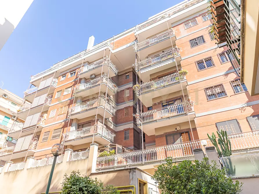 Immagine 17 di Monolocale in vendita  in Via Nicolo Piccinni 55 a Roma