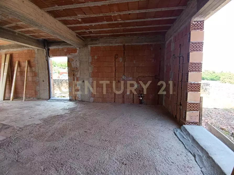 Immagine 53 di Casa bifamiliare in vendita  in VIA LEONCAVALLO 7 a Aci Sant'antonio