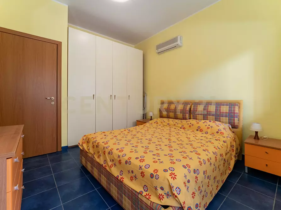 Immagine 27 di Bilocale in vendita  in Via Lungomare 2 a Sant'alessio Siculo