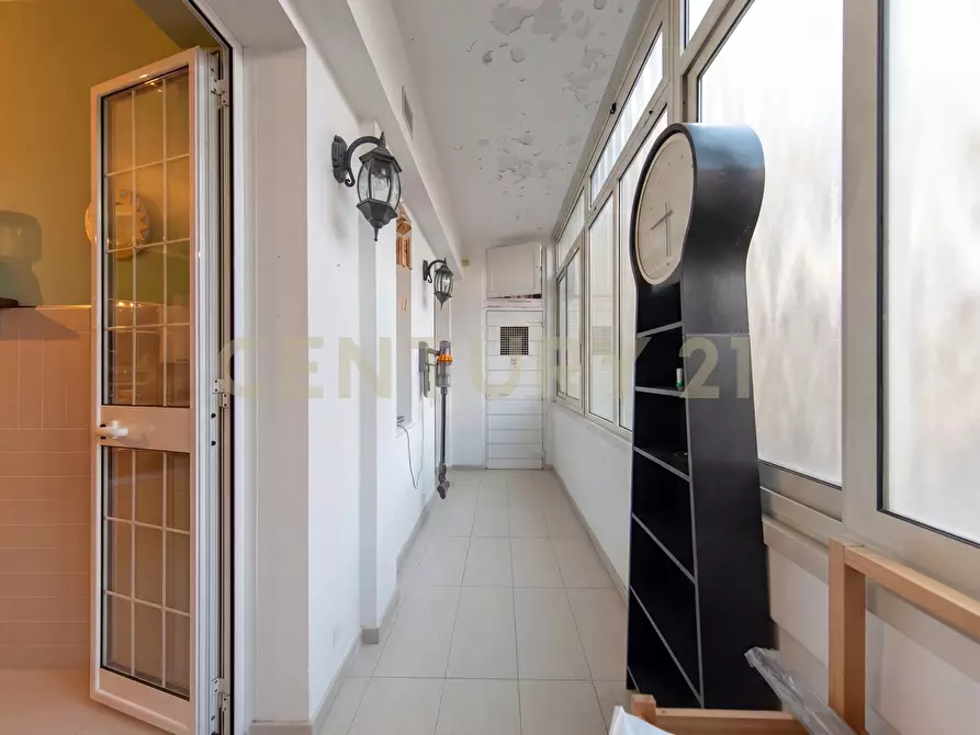 Immagine 41 di Quadrilocale in vendita  in Viale Ippocrate 116 a Roma