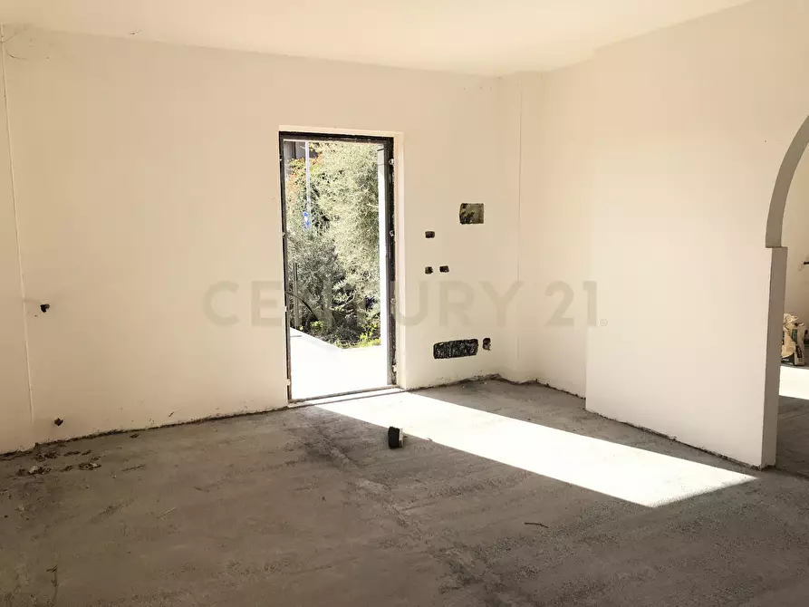 Immagine 21 di Casa bifamiliare in vendita  in via Vincenzo Ricca a Catania