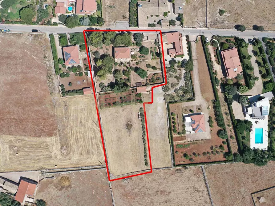 Immagine 5 di Villa in vendita  in Contrada Pirato Cava Maria 47 a Modica