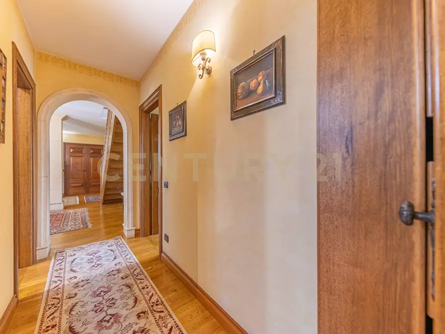 Immagine 34 di Villa in vendita  in Via di Battiferro 43 a Formello