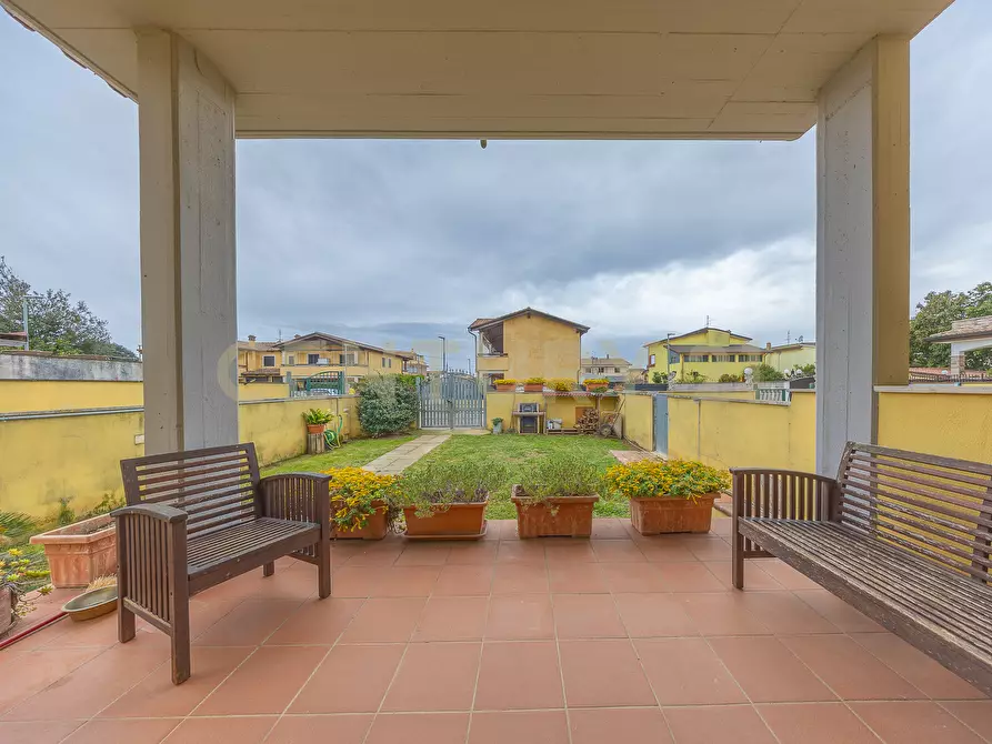 Immagine 18 di Pentalocale in vendita  in Via Ticino 55 a Anzio