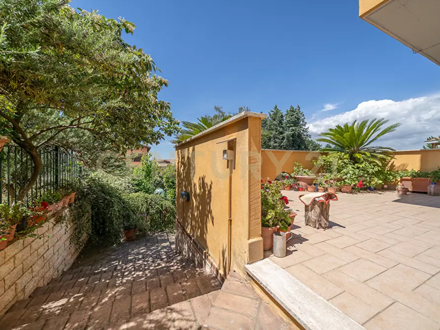 Immagine 30 di Villa in vendita  in Via dei Lecci 31 a Rocca Di Papa