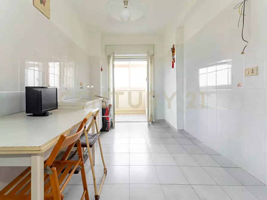 Immagine 22 di Quadrilocale in vendita  in Viale Librino 1 a Catania