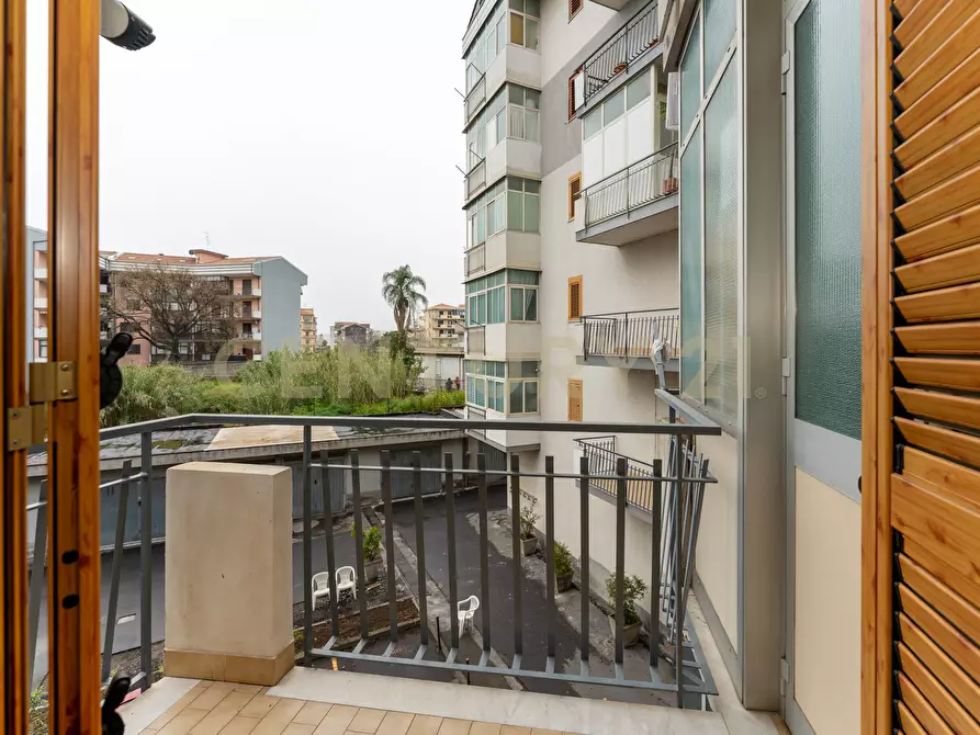 Immagine 32 di Quadrilocale in vendita  in Via Ludovico Ariosto 27 a Acireale