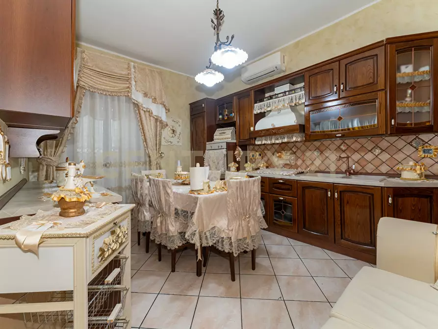 Immagine 1 di Appartamento in vendita  in Via Aurora 5 a Catania