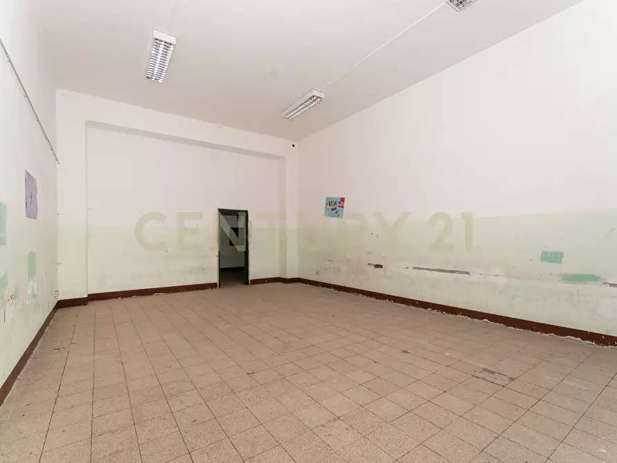 Immagine 26 di Palazzo in vendita  in Via delle Terme 173 a Acireale