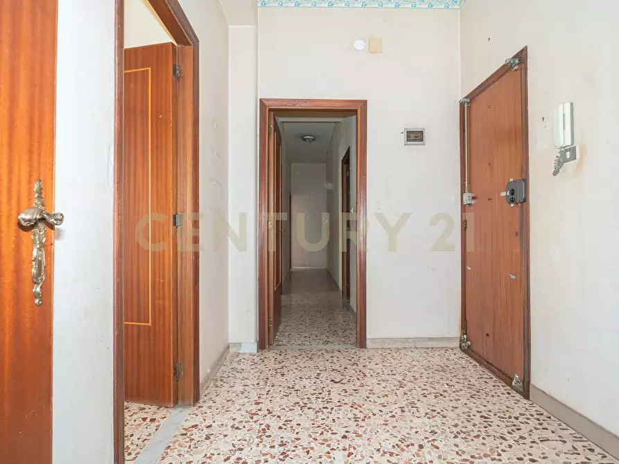 Immagine 18 di Quadrilocale in vendita  in Via Carrubella 8 a Gravina Di Catania