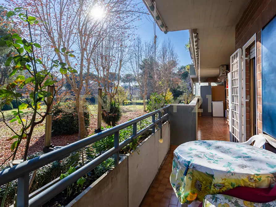 Immagine 15 di Trilocale in vendita  in Via Belforte del Chienti 25 a Roma