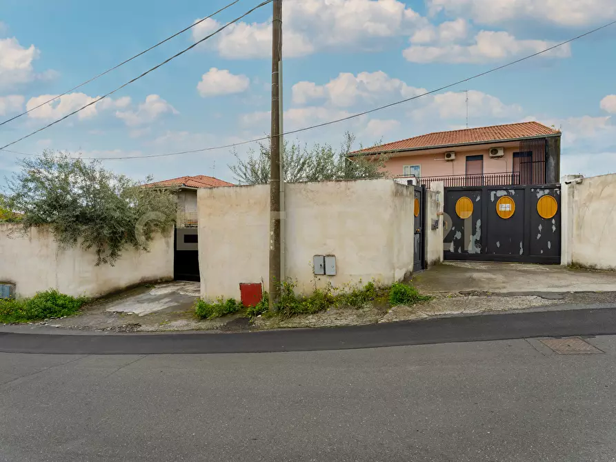 Immagine 1 di Quadrilocale in vendita  in Via Pompeo Vecchio 29 a Mascalucia