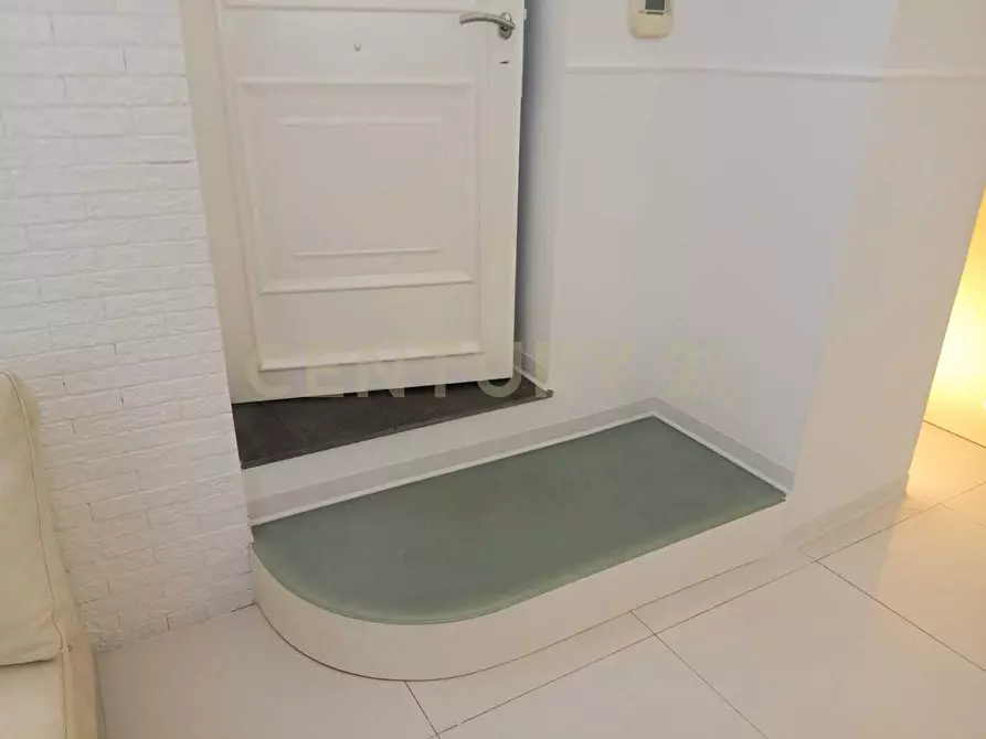 Immagine 10 di Bilocale in vendita  in Via Tezzano 26 a Catania