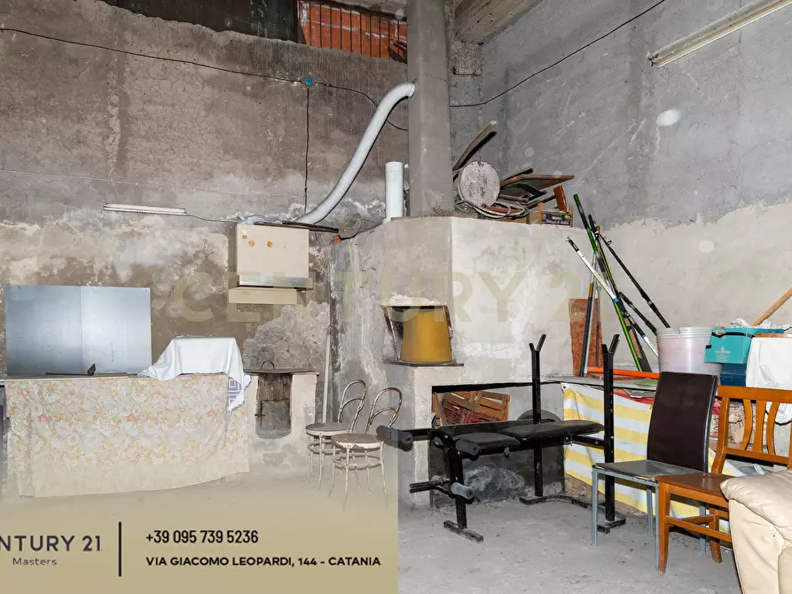 Immagine 11 di Garage in vendita  in Via Isole Eolie 124 a Paterno'