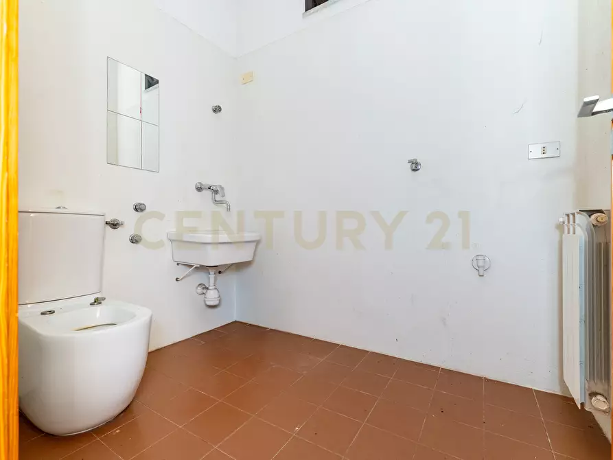 Immagine 24 di Villa in vendita  in Via Gallinaro 22 a Aci Castello