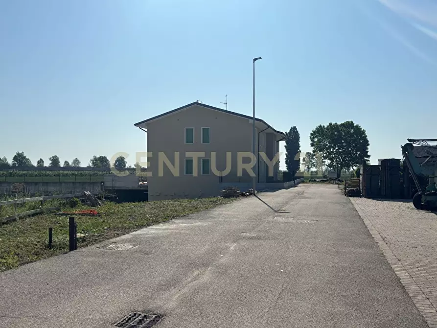 Immagine 24 di Trilocale in vendita  in Via Toffanelle Nuove a Zevio