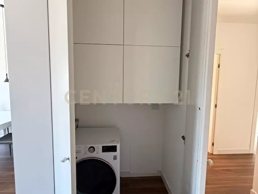 Immagine 35 di Trilocale in affitto  in Via Montecristo 10 a Roma