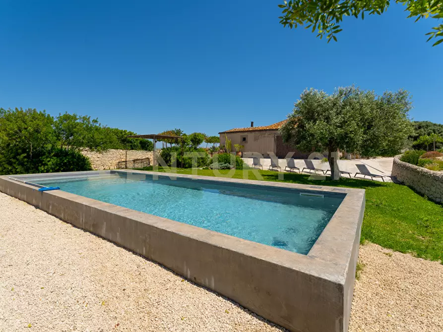 Immagine 64 di Villa in vendita  in Contrada Pagliarello snc a Portopalo Di Capo Passero