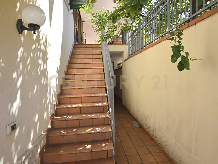 Immagine 47 di Villa in vendita  a Grosseto