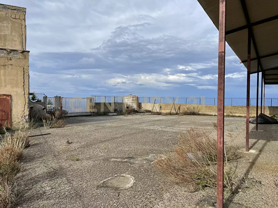 Immagine 74 di Attività artigianale in vendita  in Via Santisi a Motta D'affermo