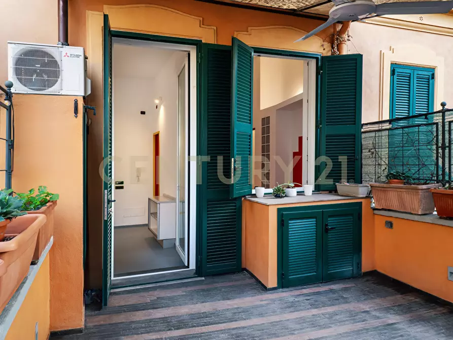 Immagine 32 di Attico in vendita  in Via Antonio Mordini 14 a Roma