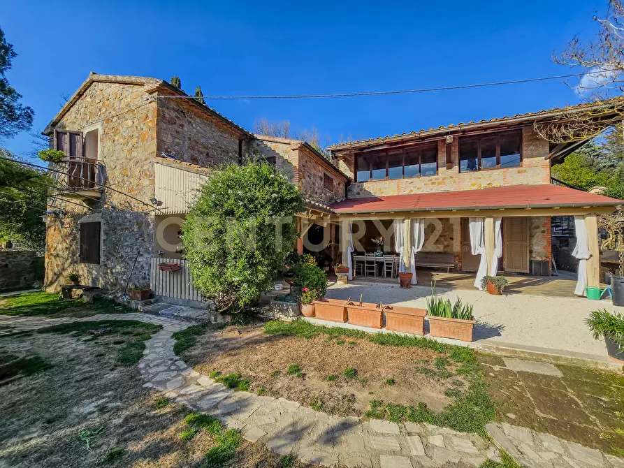 Immagine 1 di Villa in vendita  in Località Poggio Murella 68 a Manciano