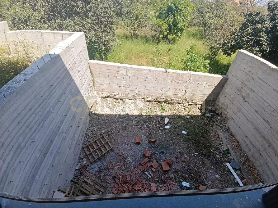 Immagine 24 di Casa bifamiliare in vendita  in VIA LEONCAVALLO 7 a Aci Sant'antonio