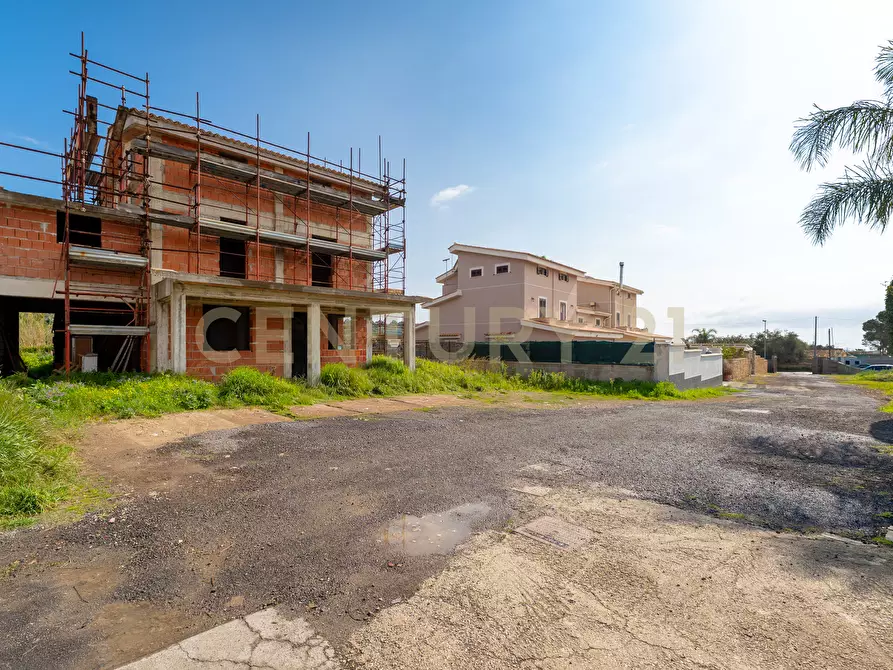 Immagine 1 di Villa in vendita  in Via Vitaliano Brancati SNC a Augusta