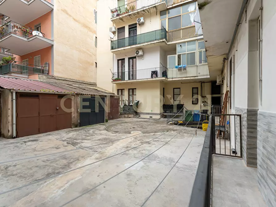 Immagine 27 di Trilocale in vendita  in Via Napoli 43 a Catania