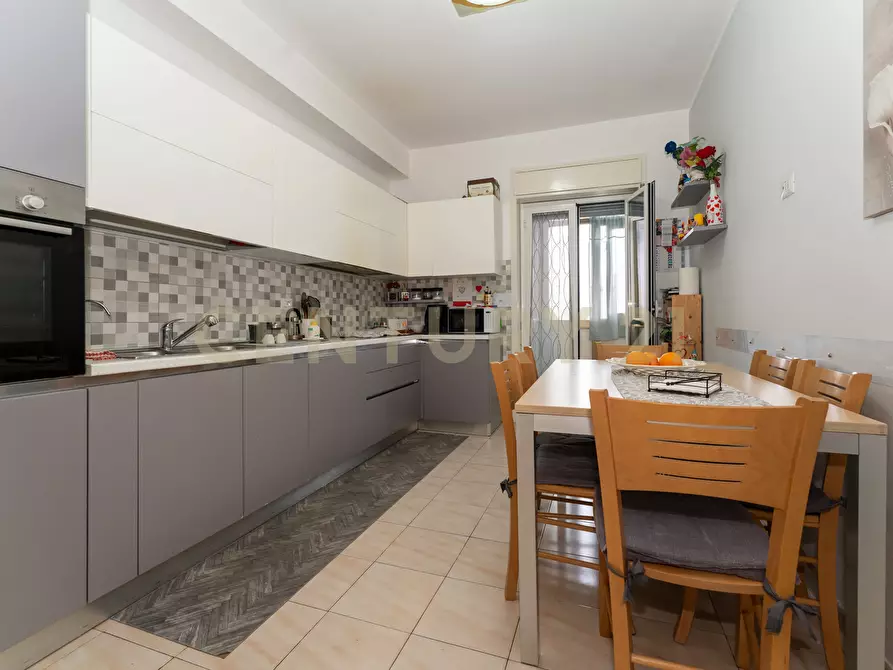 Immagine 11 di Trilocale in vendita  in Via Riccardo Zandonai 6 a Catania