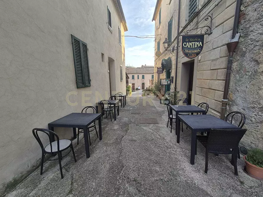 Immagine 20 di Bar / Ristorante in vendita  in Via della Società Operaia 1 a Semproniano