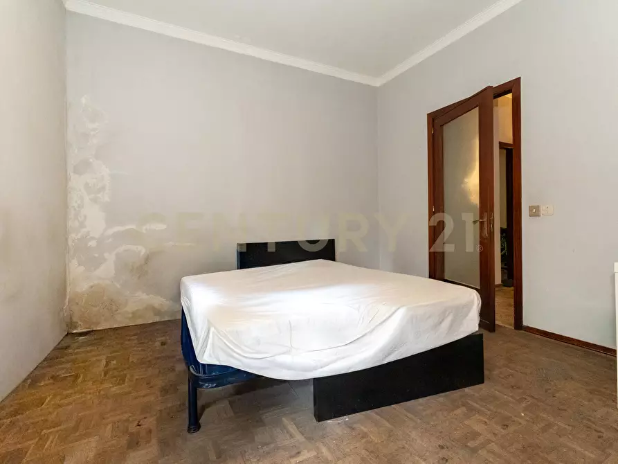 Immagine 15 di Pentalocale in vendita  in Viale Andrea Doria 13 a Catania