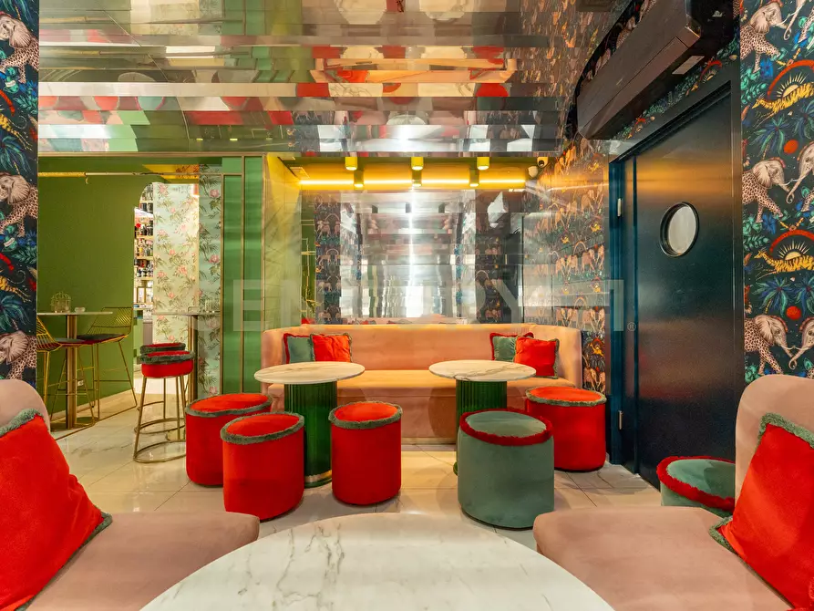 Immagine 27 di Pizzeria / Pub in vendita  in Viale Vittorio Veneto 7a a Catania