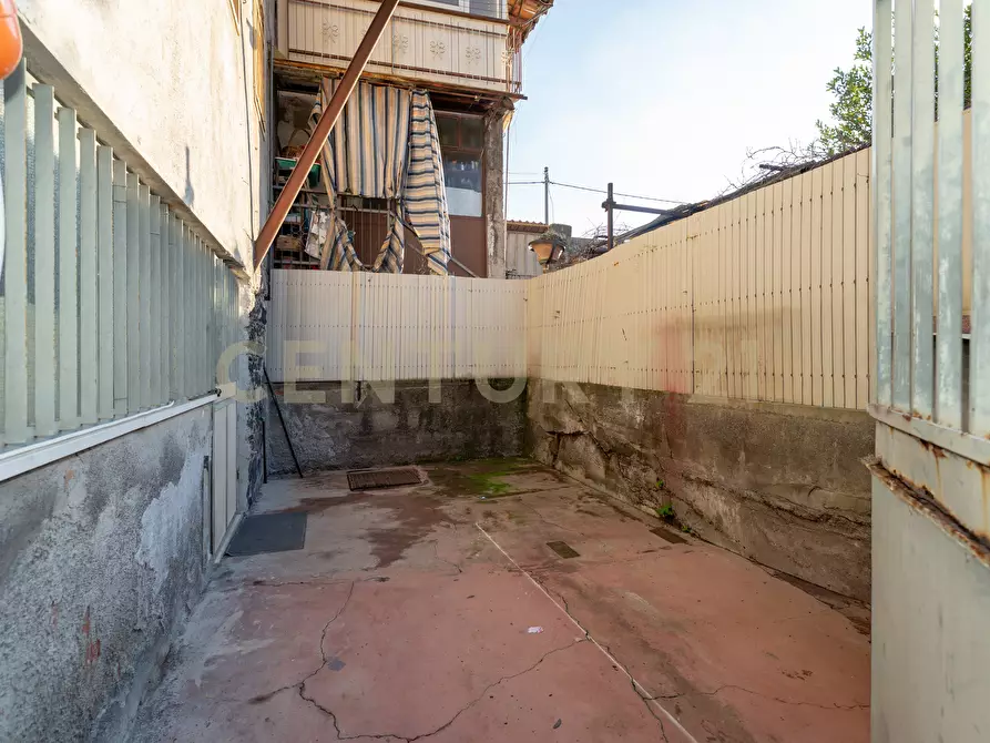 Immagine 41 di Porzione di casa in vendita  in Via XXXI Maggio 34 a Catania