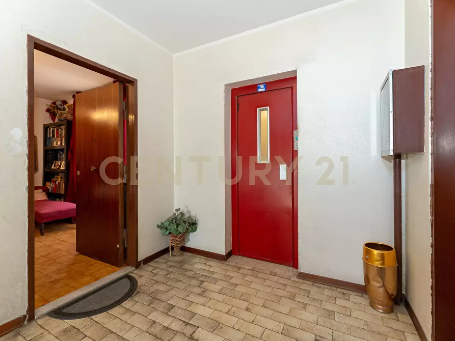 Immagine 6 di Trilocale in vendita  in VIALE CASTAGNOLA 17 a Catania