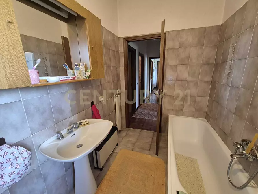 Immagine 10 di Quadrilocale in vendita  in Via degli Olivi 1 a Civitella Paganico