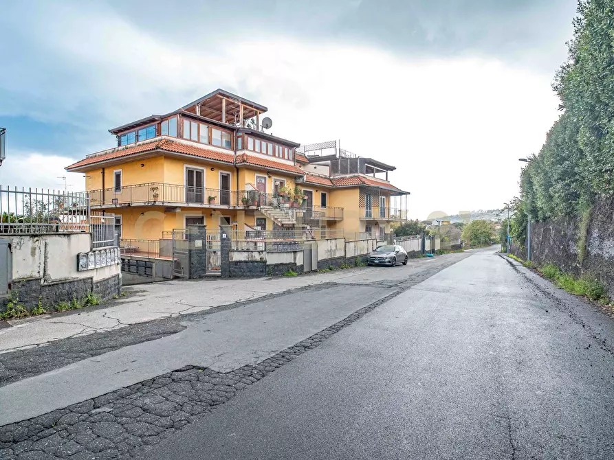 Immagine 23 di Appartamento in vendita  in Via del Mare 8 a Acireale