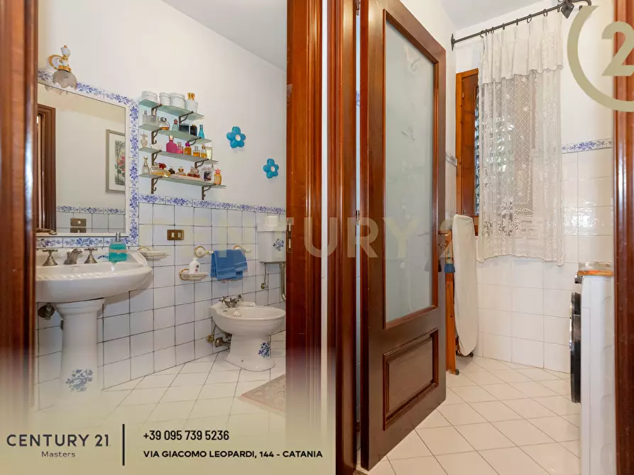 Immagine 32 di Terratetto in vendita  in Via San Gregorio 114 a Aci Castello