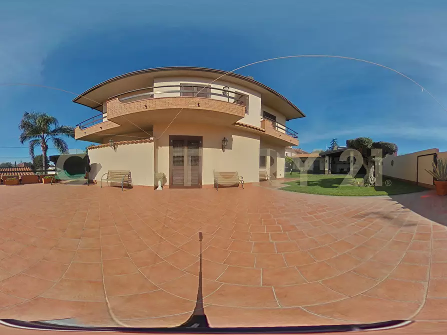 Immagine 113 di Villa in vendita  in Via Salemi 19 a Mascalucia