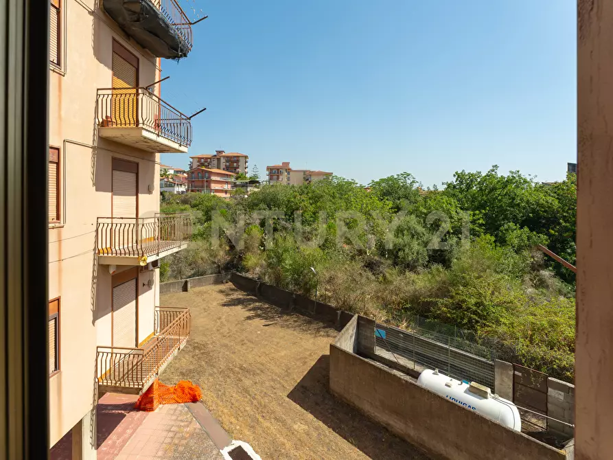 Immagine 25 di Quadrilocale in vendita  in Via Poggio D'Aquila 20 a Catania