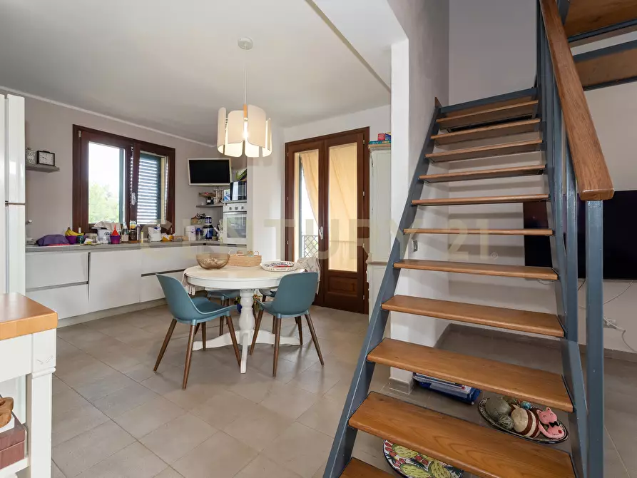 Immagine 79 di Villa in vendita  a Augusta