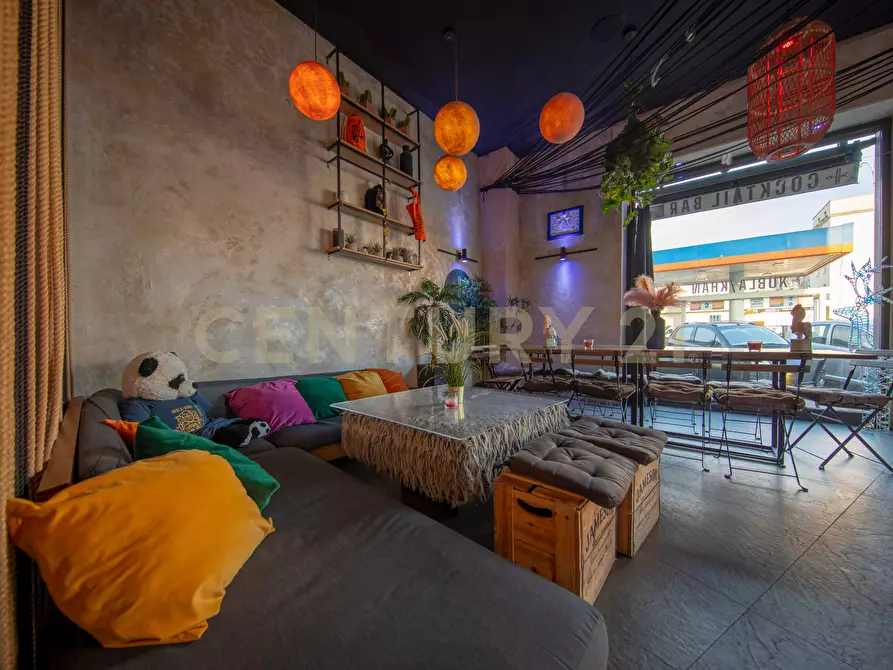 Immagine 10 di Appartamento in vendita  in Piazza di Ponte Lungo 1 a Roma