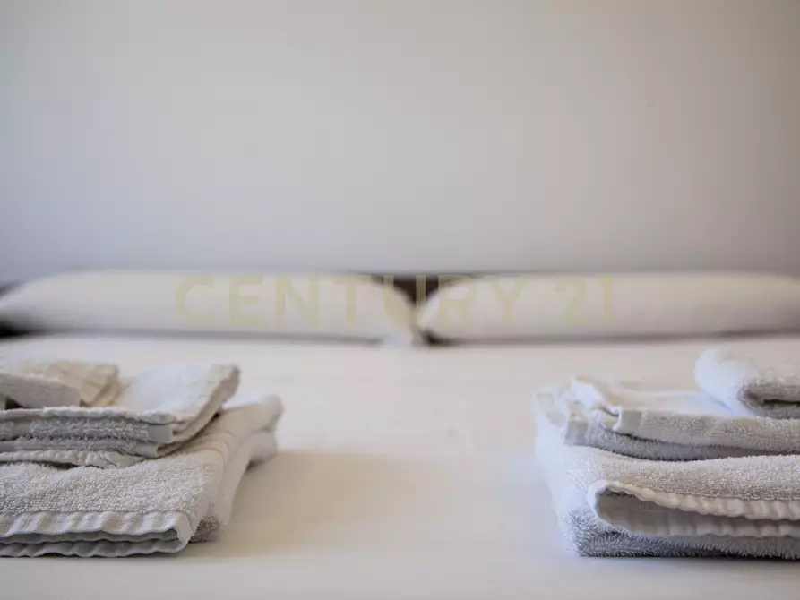 Immagine 69 di Bilocale in affitto  in Via Montecristo 10 a Roma