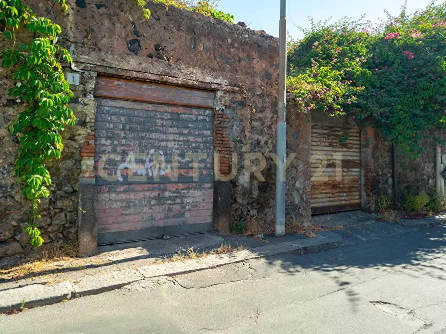 Immagine 62 di Villa in vendita  in Via Galermo 152 a Catania