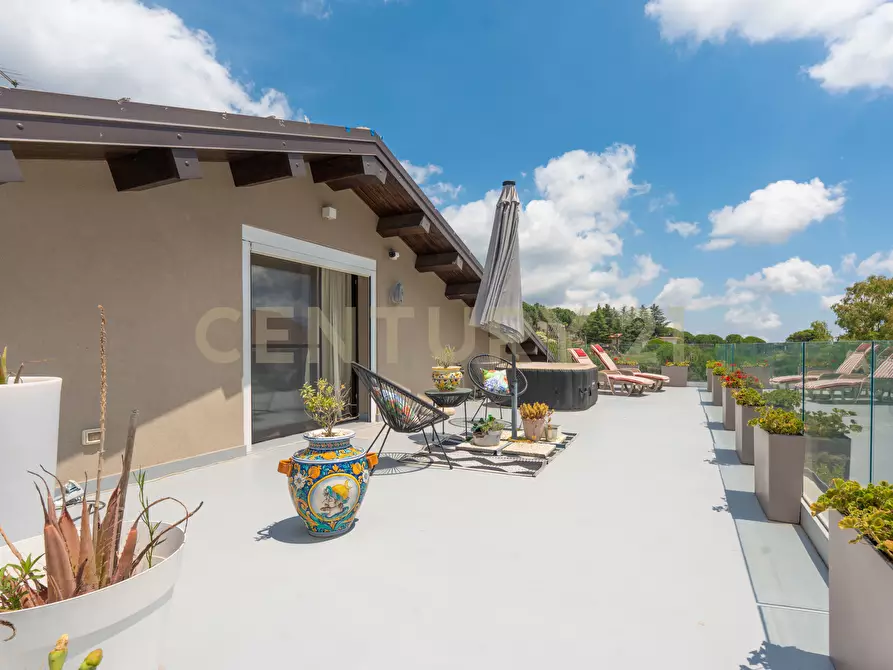 Immagine 80 di Villa in vendita  in Via Monpeluso 8 a Nicolosi